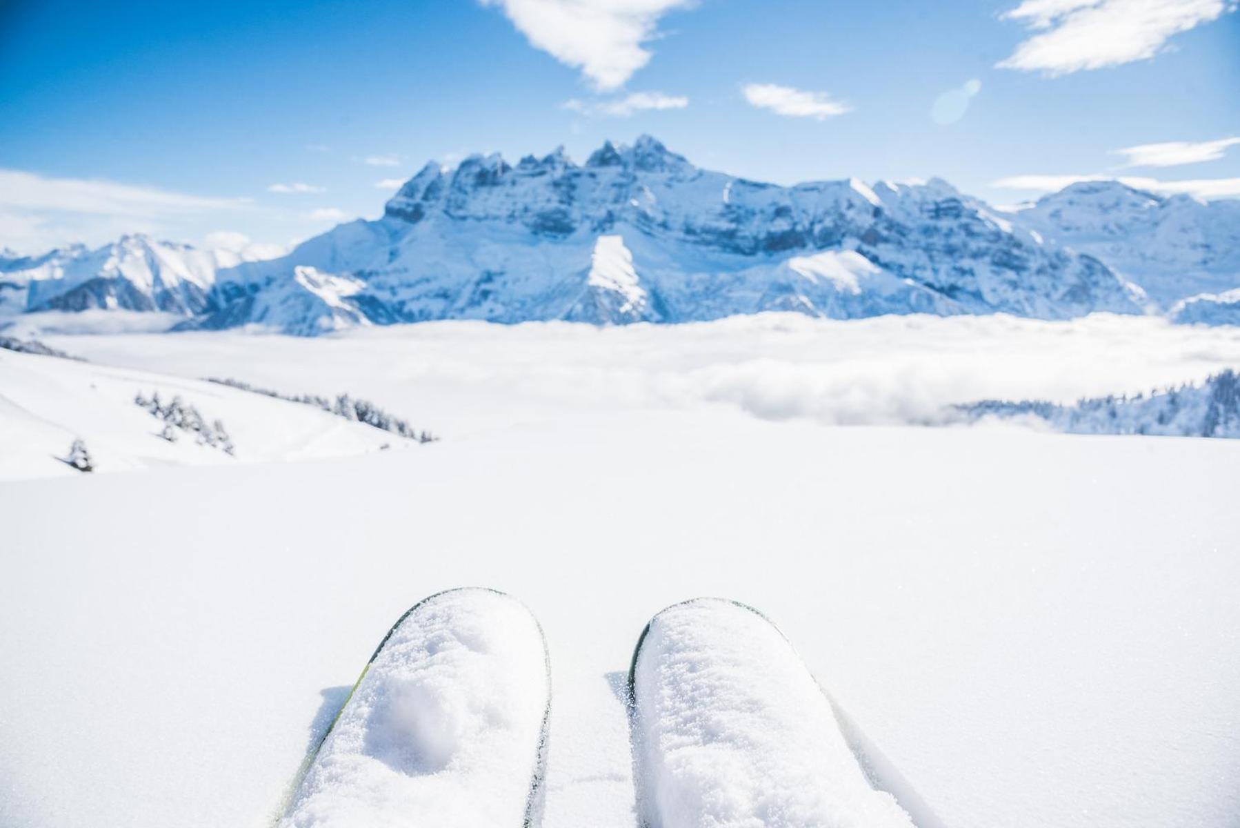 Backpacker Le Petit Baroudeur Hostel Champéry Buitenkant foto